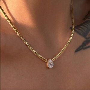 Heirloom Golden Herringbone with Pear Brilliance